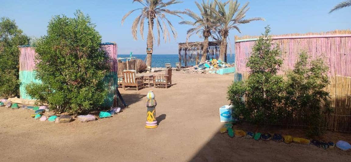 Sebaii Camp السباعى كامب شاطئ الترابين بجوار ويت بالس Hostel Nuweiba Exterior photo